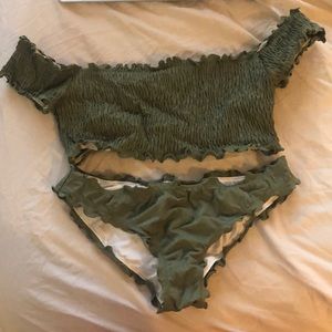 Green 3-piece bikini
